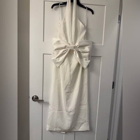 New With Tags Annique Bow Plunge Cocktail Dress - Picture 15 of 16